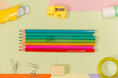 文具創(chuàng)業(yè)美學 如何利用擺拍素材提升品牌視覺